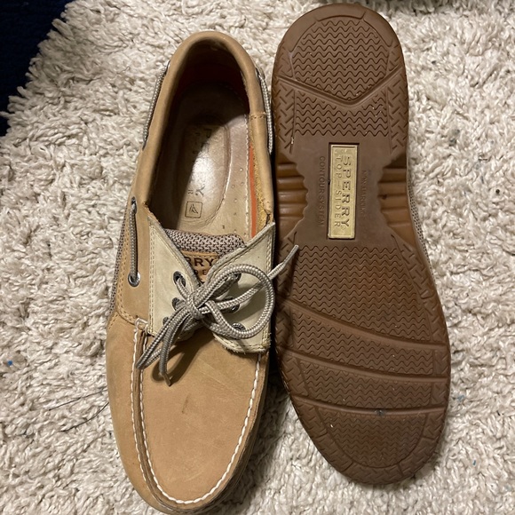 Sperry - Picture 3 of 3